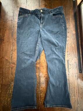Lane Bryant Genius Fit Bootcut Jeans Size 22 Regular
